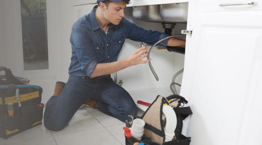 Expert burst pipe repair services in Cheraw, SC